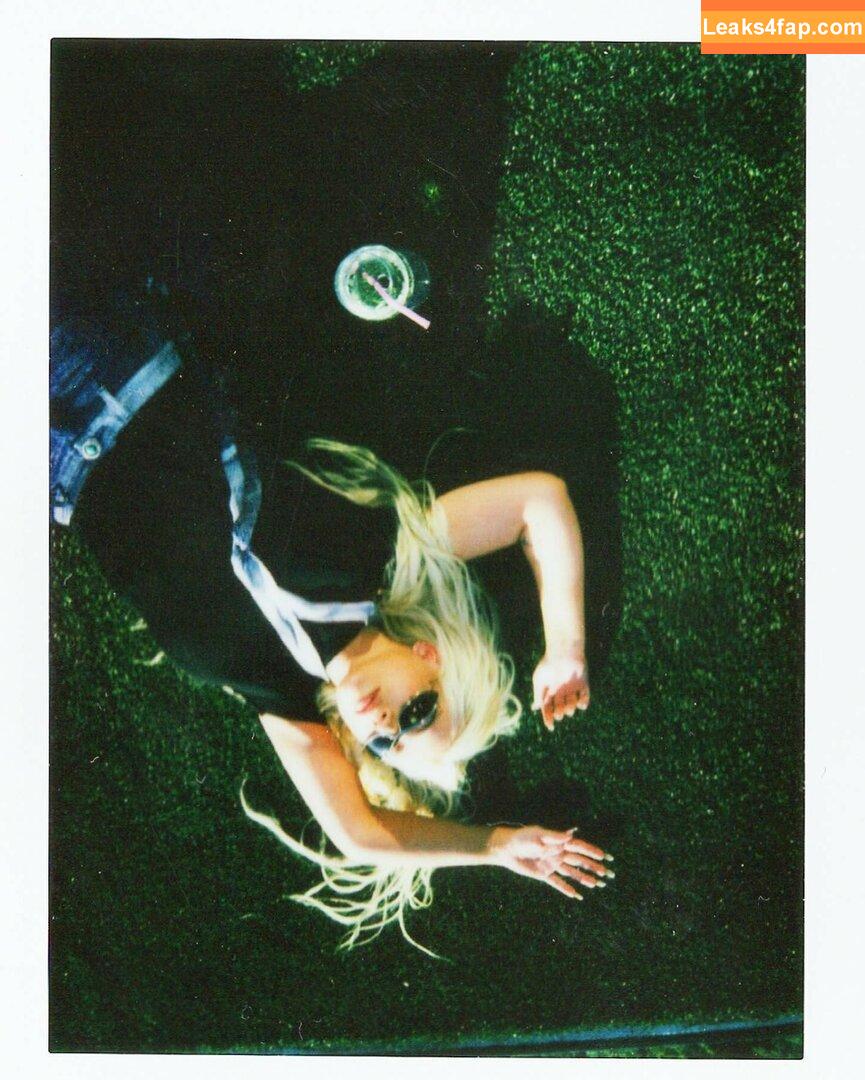 Christina Aguilera / XTINA / christinaaguilera слитое фото фото #0392