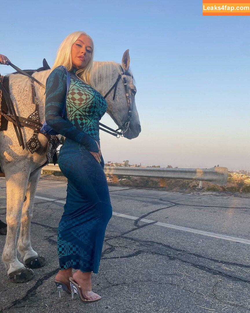 Christina Aguilera / XTINA / christinaaguilera слитое фото фото #0415