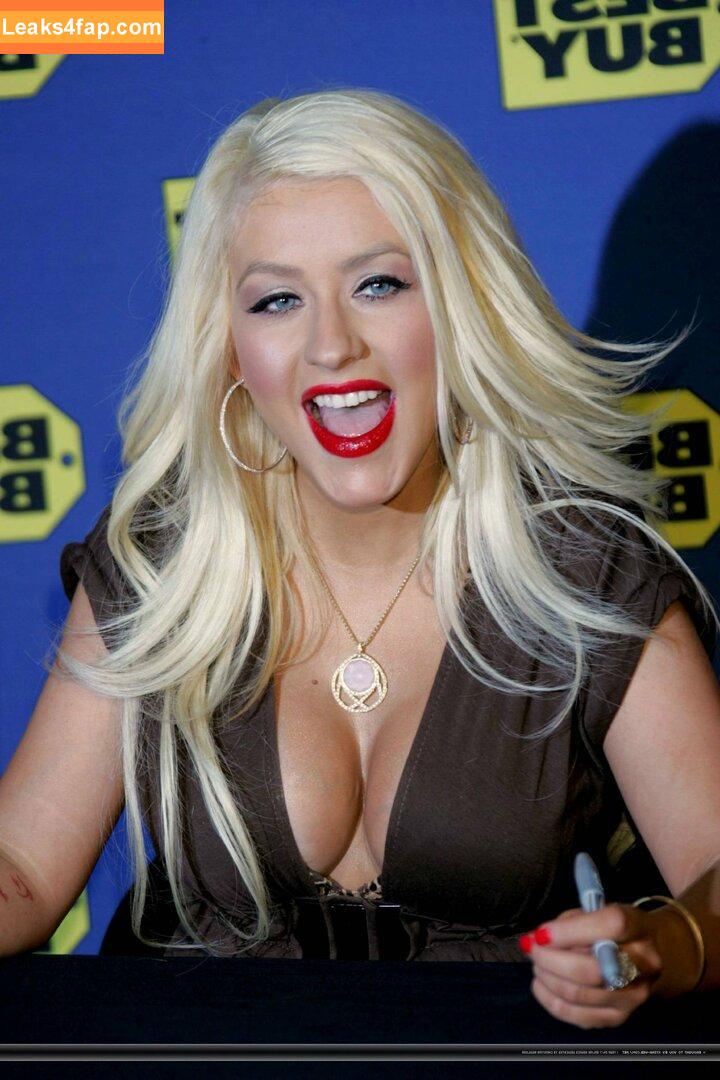 Christina Aguilera / XTINA / christinaaguilera слитое фото фото #0434