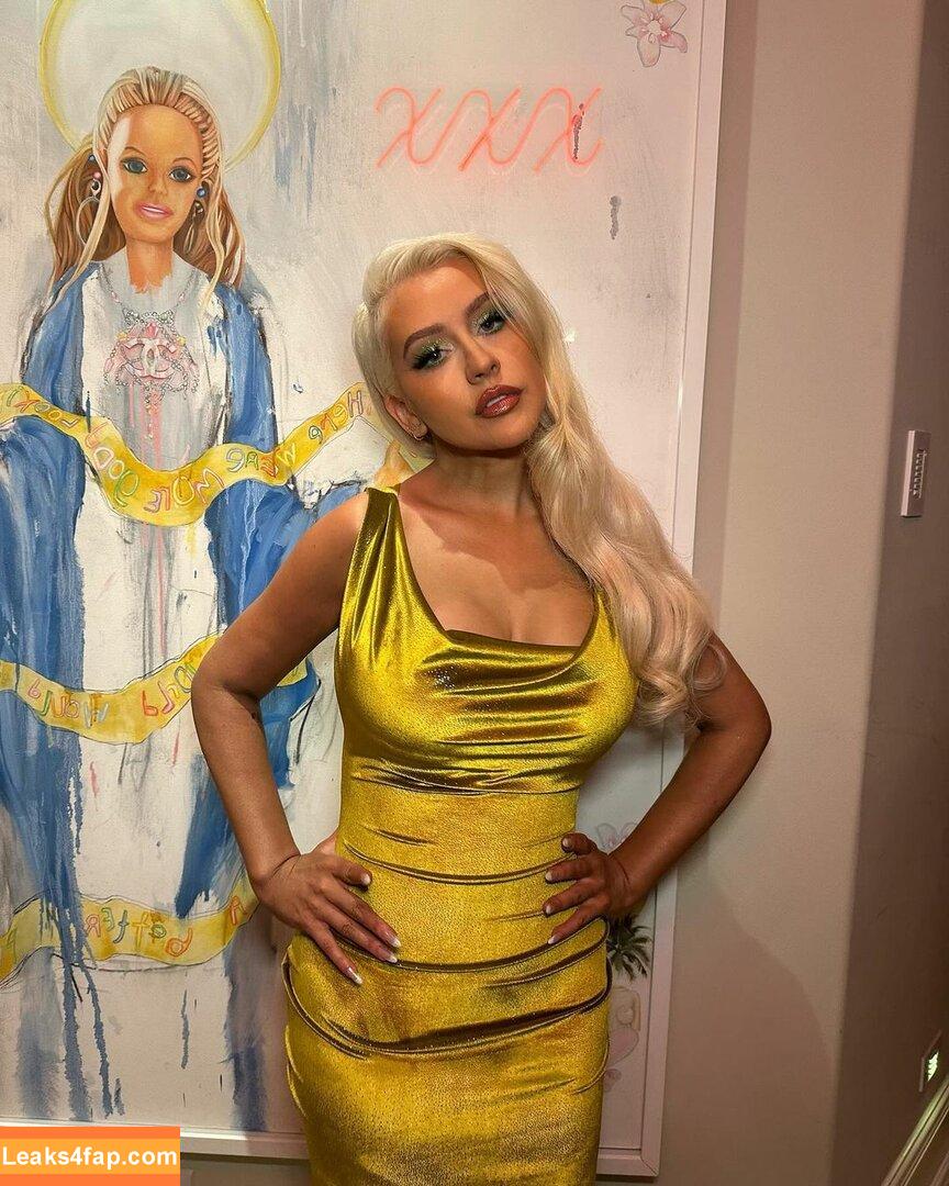 Christina Aguilera / XTINA / christinaaguilera слитое фото фото #0543