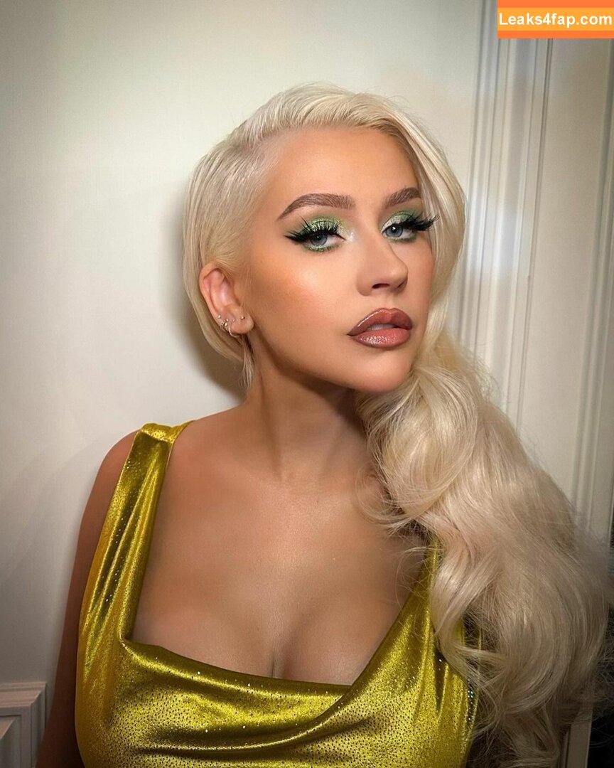 Christina Aguilera / XTINA / christinaaguilera слитое фото фото #0545