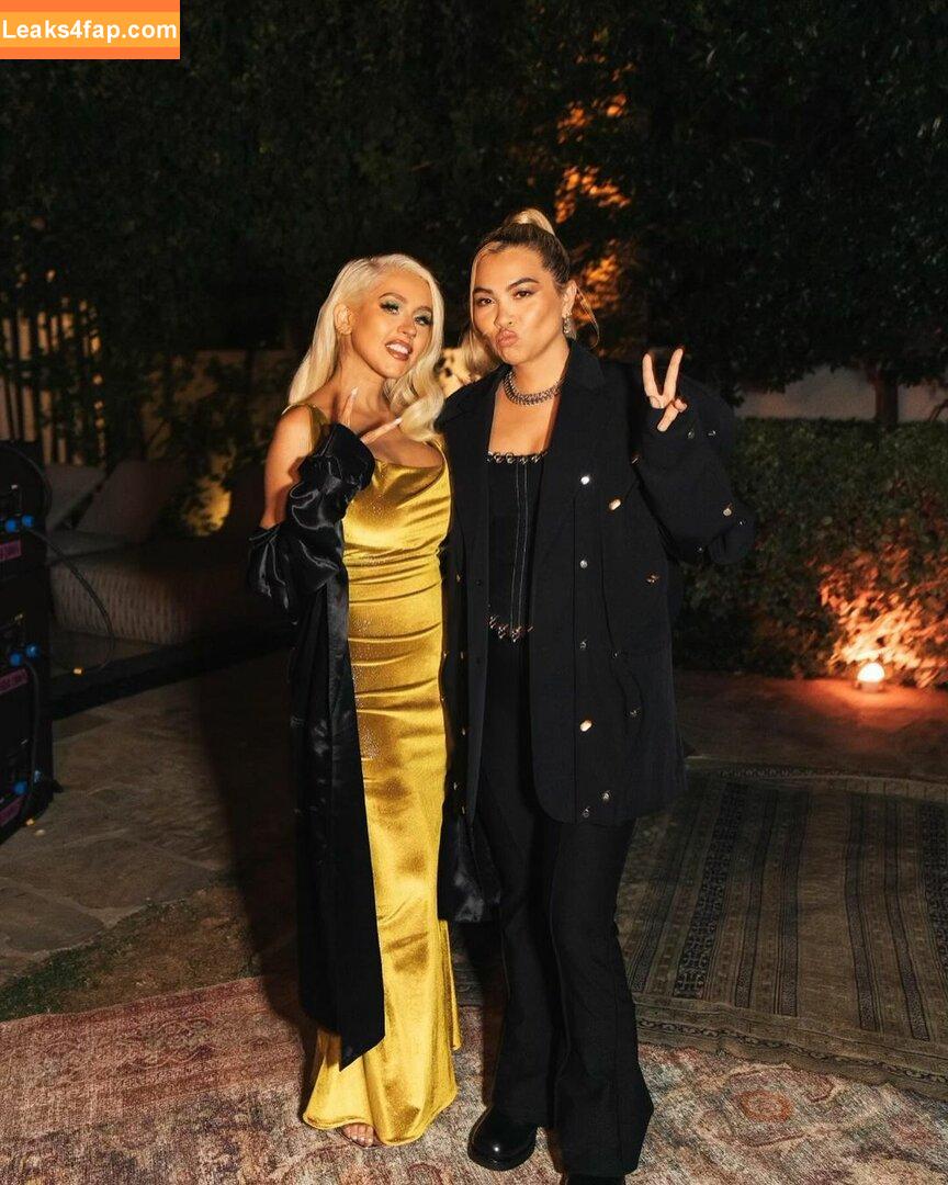 Christina Aguilera / XTINA / christinaaguilera слитое фото фото #0547