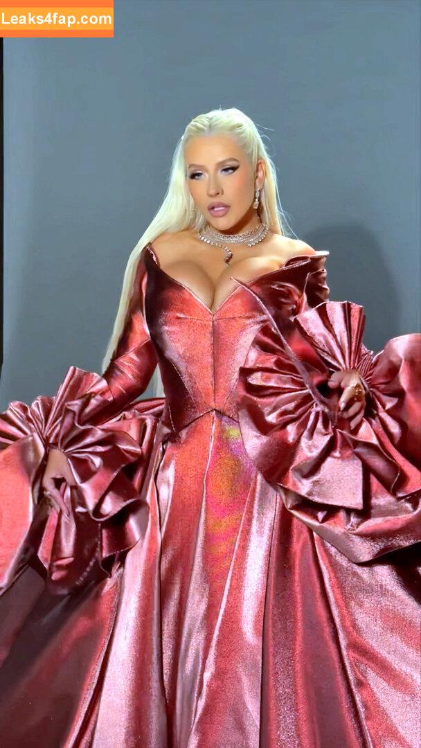 Christina Aguilera / XTINA / christinaaguilera слитое фото фото #0596