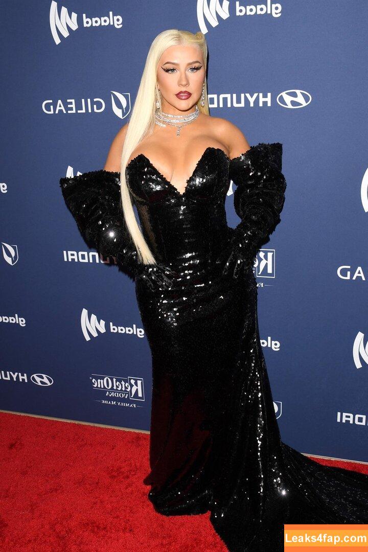 Christina Aguilera / XTINA / christinaaguilera слитое фото фото #0684