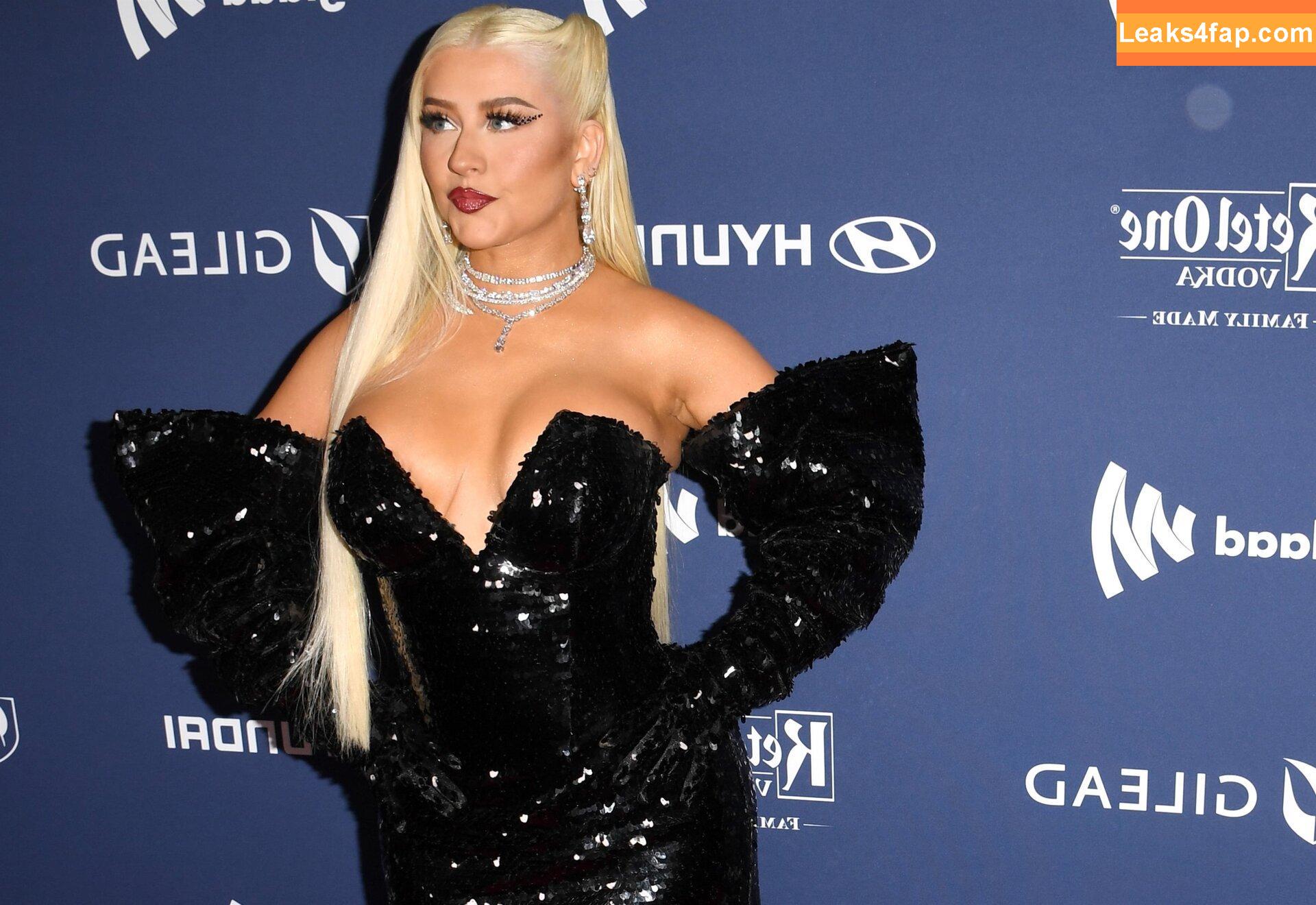 Christina Aguilera / XTINA / christinaaguilera слитое фото фото #0690