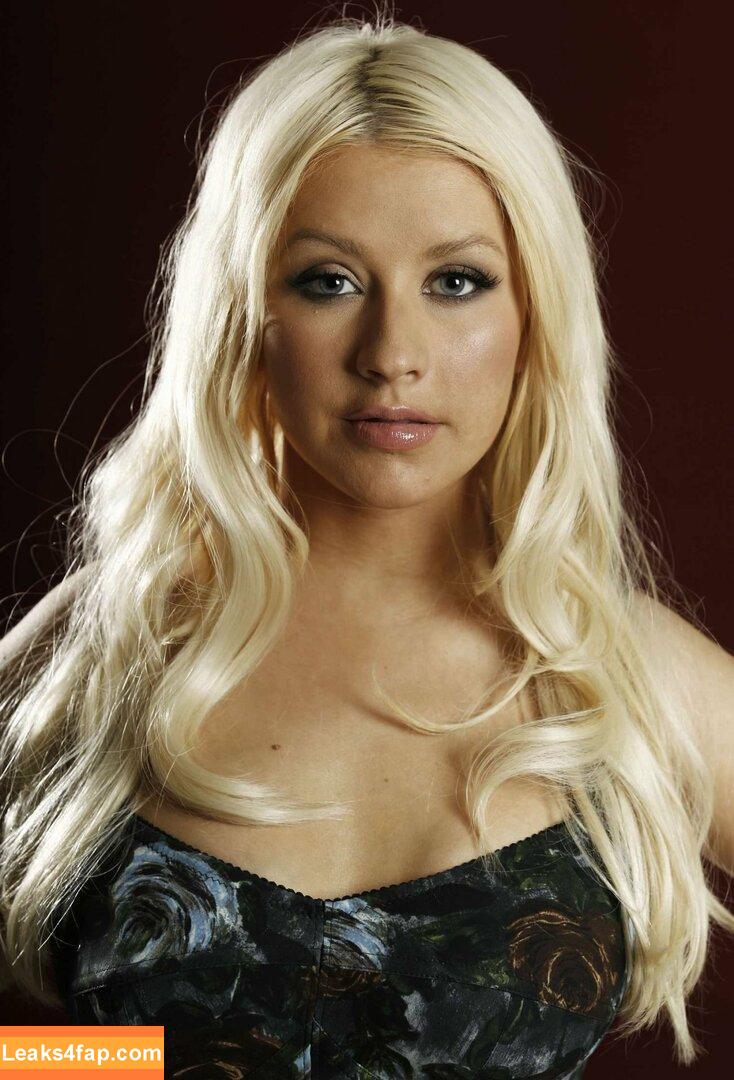 Christina Aguilera / XTINA / christinaaguilera слитое фото фото #0693