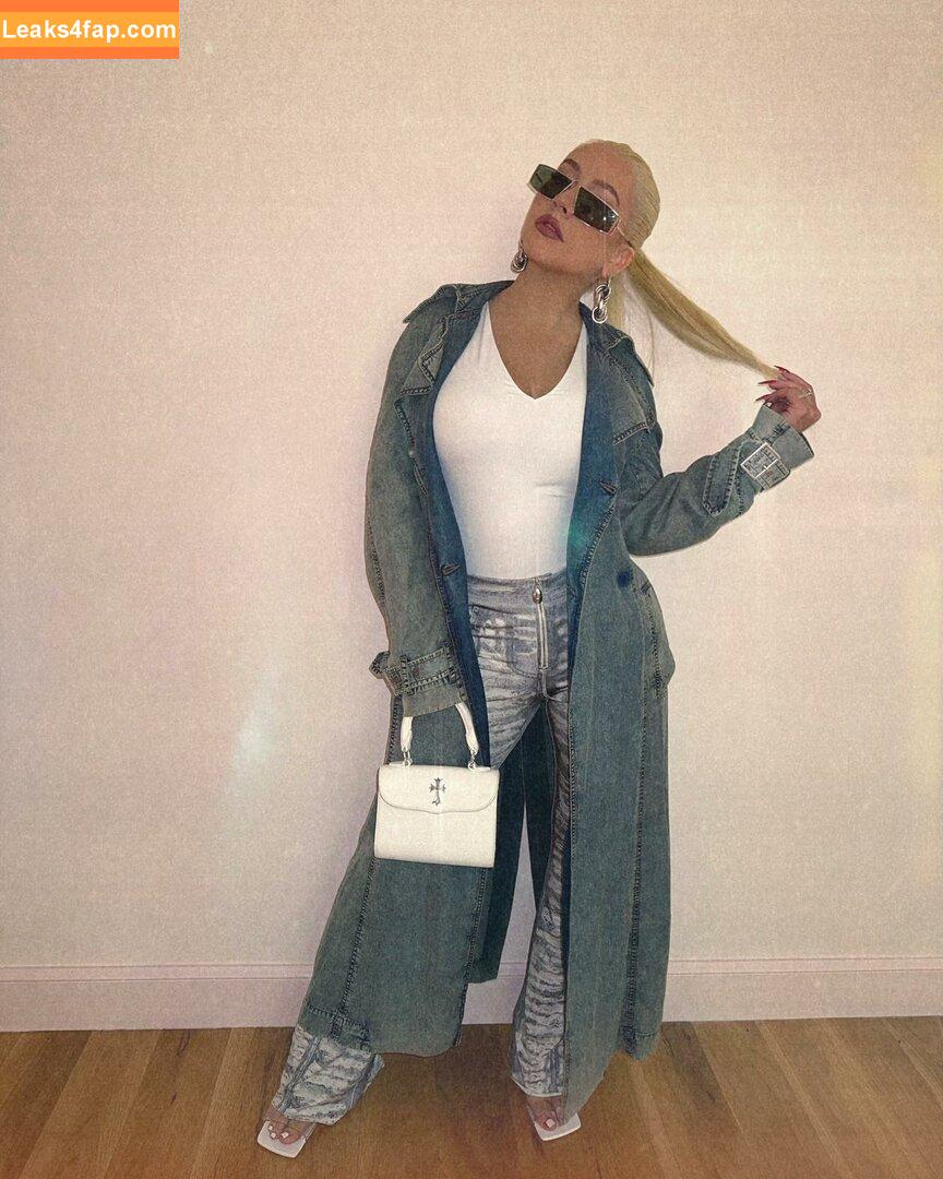 Christina Aguilera / XTINA / christinaaguilera слитое фото фото #0811