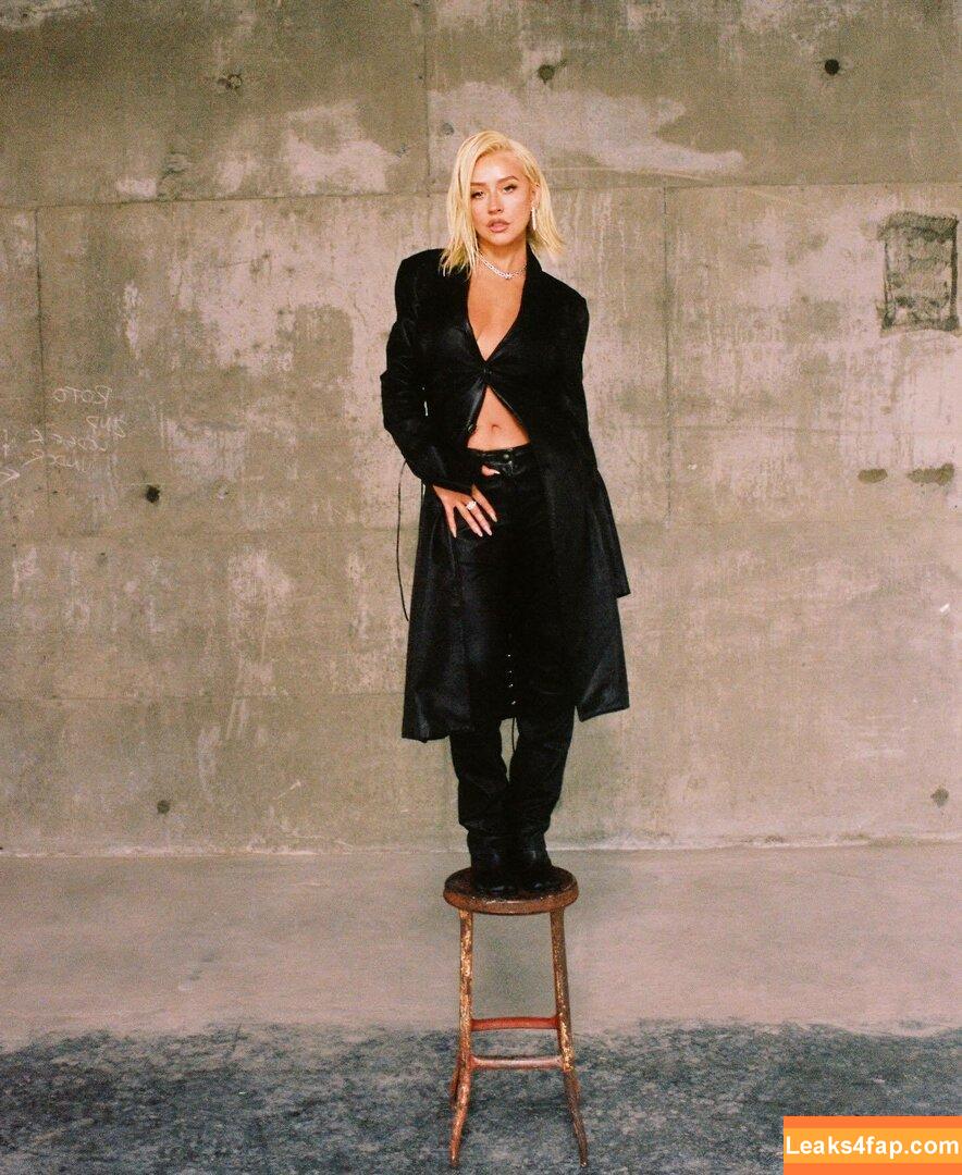 Christina Aguilera / XTINA / christinaaguilera слитое фото фото #0840