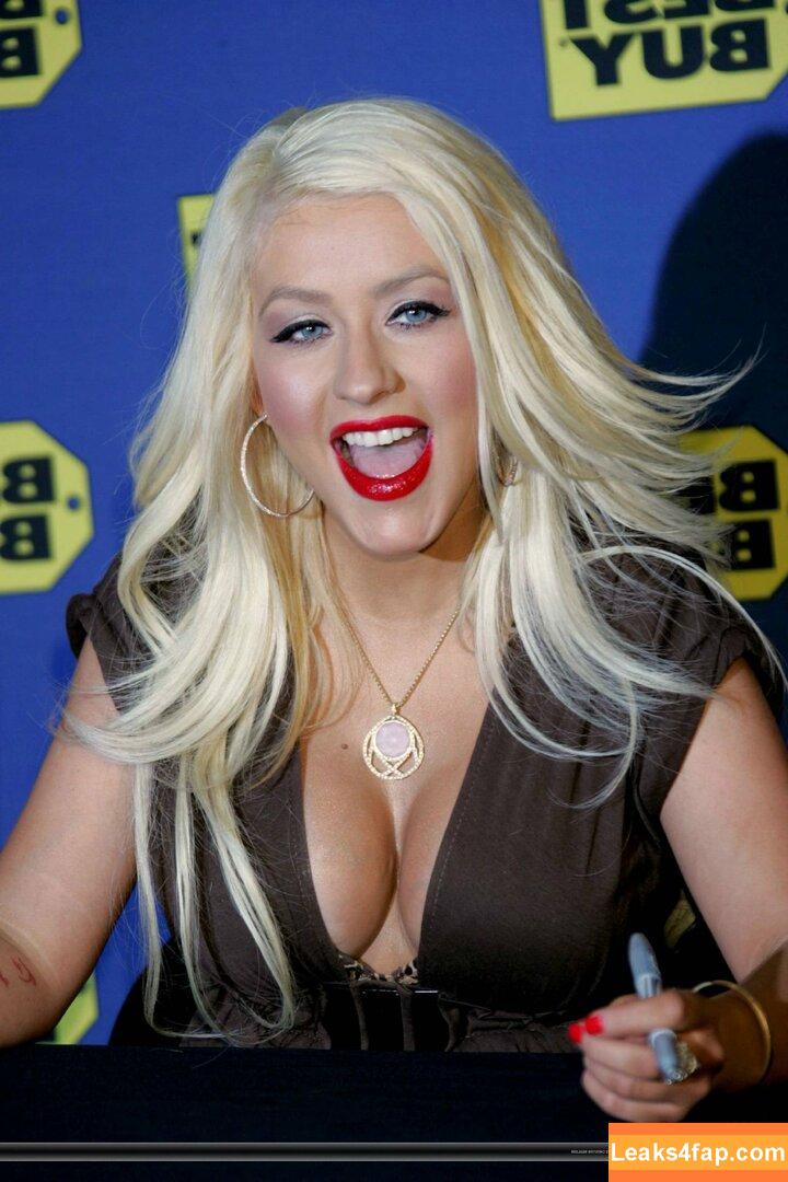 Christina Aguilera / XTINA / christinaaguilera слитое фото фото #0854