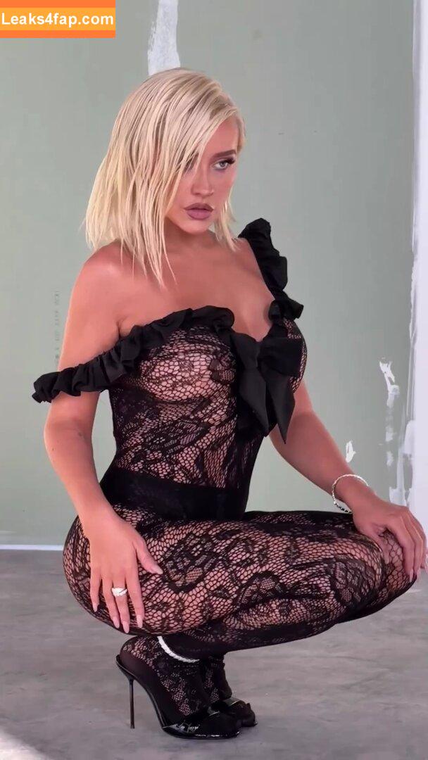 Christina Aguilera / XTINA / christinaaguilera слитое фото фото #0879