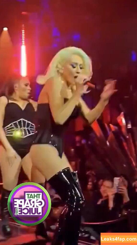 Christina Aguilera / XTINA / christinaaguilera слитое фото фото #0966