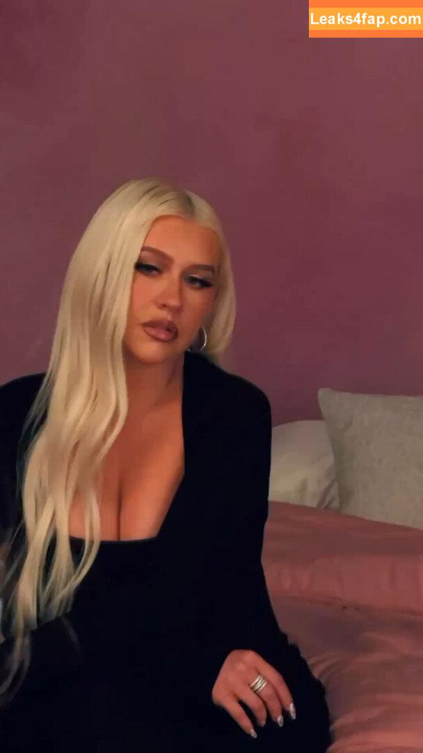 Christina Aguilera / XTINA / christinaaguilera слитое фото фото #0967