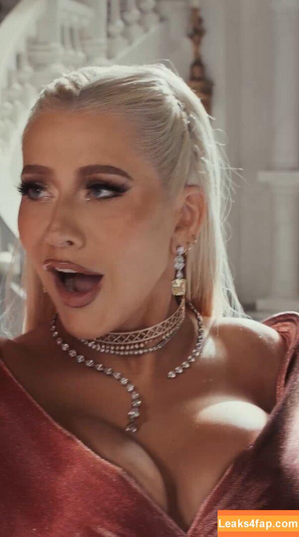 Christina Aguilera / XTINA / christinaaguilera слитое фото фото #0982