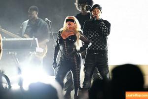 Christina Aguilera фото #0368