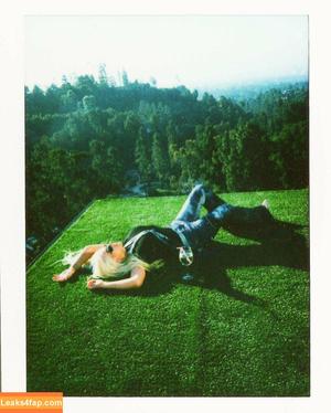 Christina Aguilera фото #0395