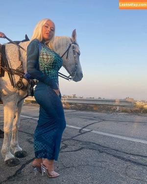 Christina Aguilera фото #0415