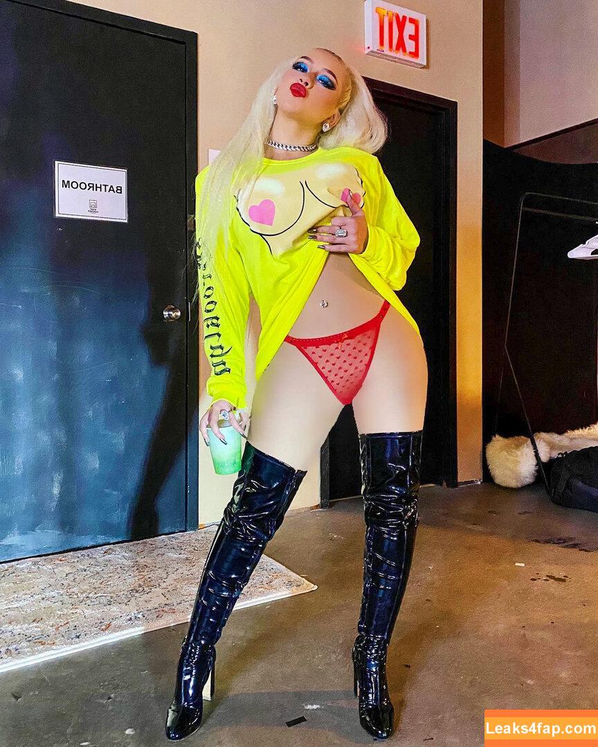Christina Aguilera / XTINA / christinaaguilera слитое фото фото #1002