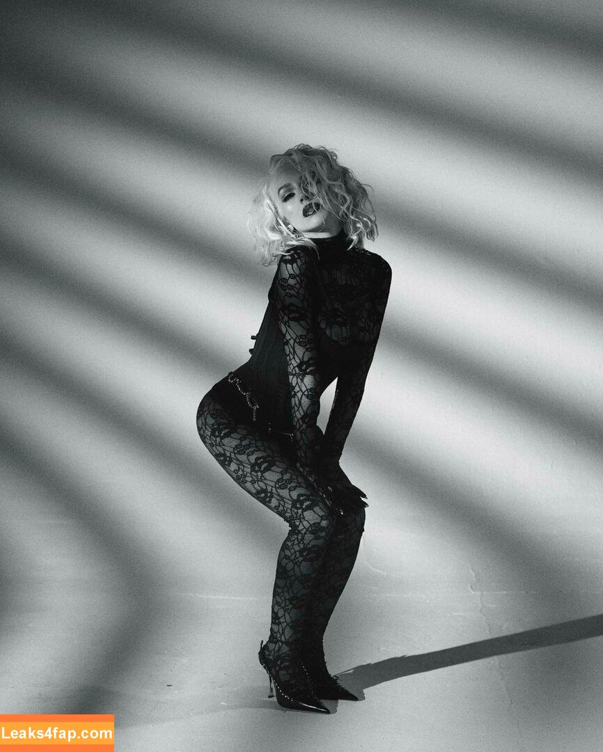 Christina Aguilera / XTINA / christinaaguilera слитое фото фото #1033