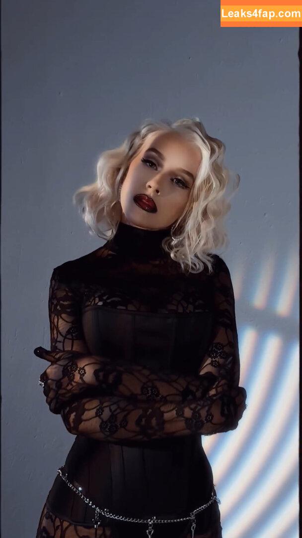 Christina Aguilera / XTINA / christinaaguilera leaked photo photo #1042