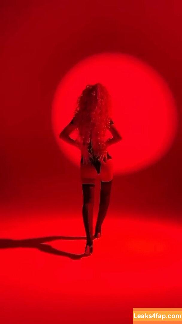 Christina Aguilera / XTINA / christinaaguilera leaked photo photo #1059