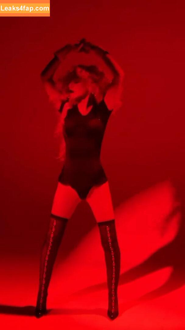 Christina Aguilera / XTINA / christinaaguilera leaked photo photo #1066