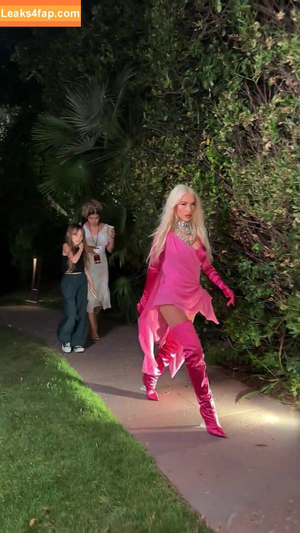 Christina Aguilera / XTINA / christinaaguilera leaked photo photo #1602