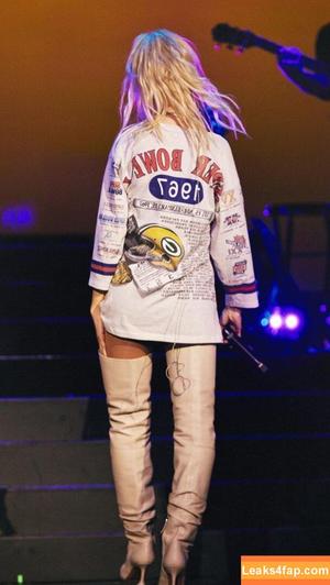 Christina Aguilera photo #1078