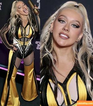 Christina Aguilera photo #1101