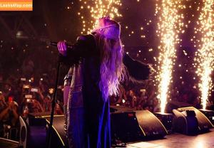 Christina Aguilera photo #1595