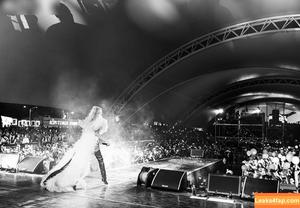 Christina Aguilera photo #1600