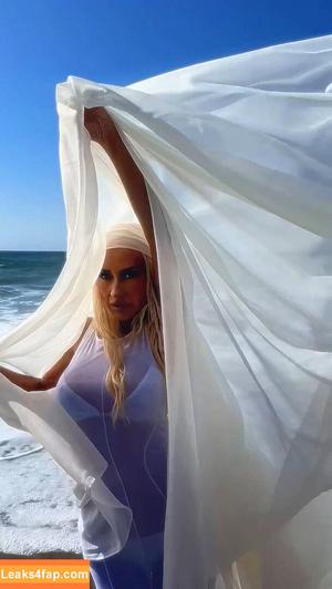 Christina Aguilera photo #1666