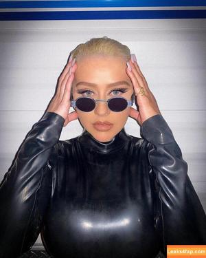 Christina Aguilera photo #1811
