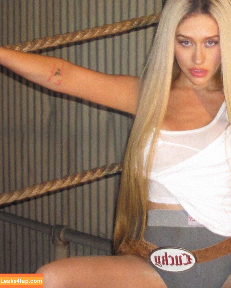 Christina Aguilera / XTINA / christinaaguilera leaked photo photo #2316