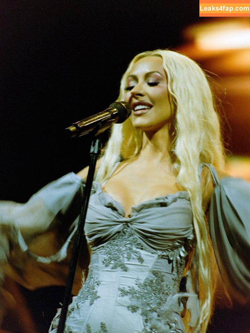 Christina Aguilera / XTINA / christinaaguilera слитое фото фото #2320