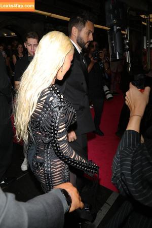 Christina Aguilera photo #2259