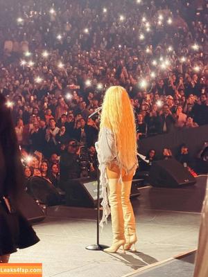 Christina Aguilera photo #2321