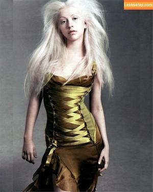 Christina Aguilera photo #2325