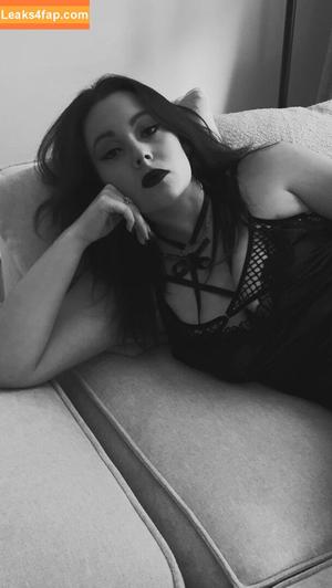 Christina Green photo #0323