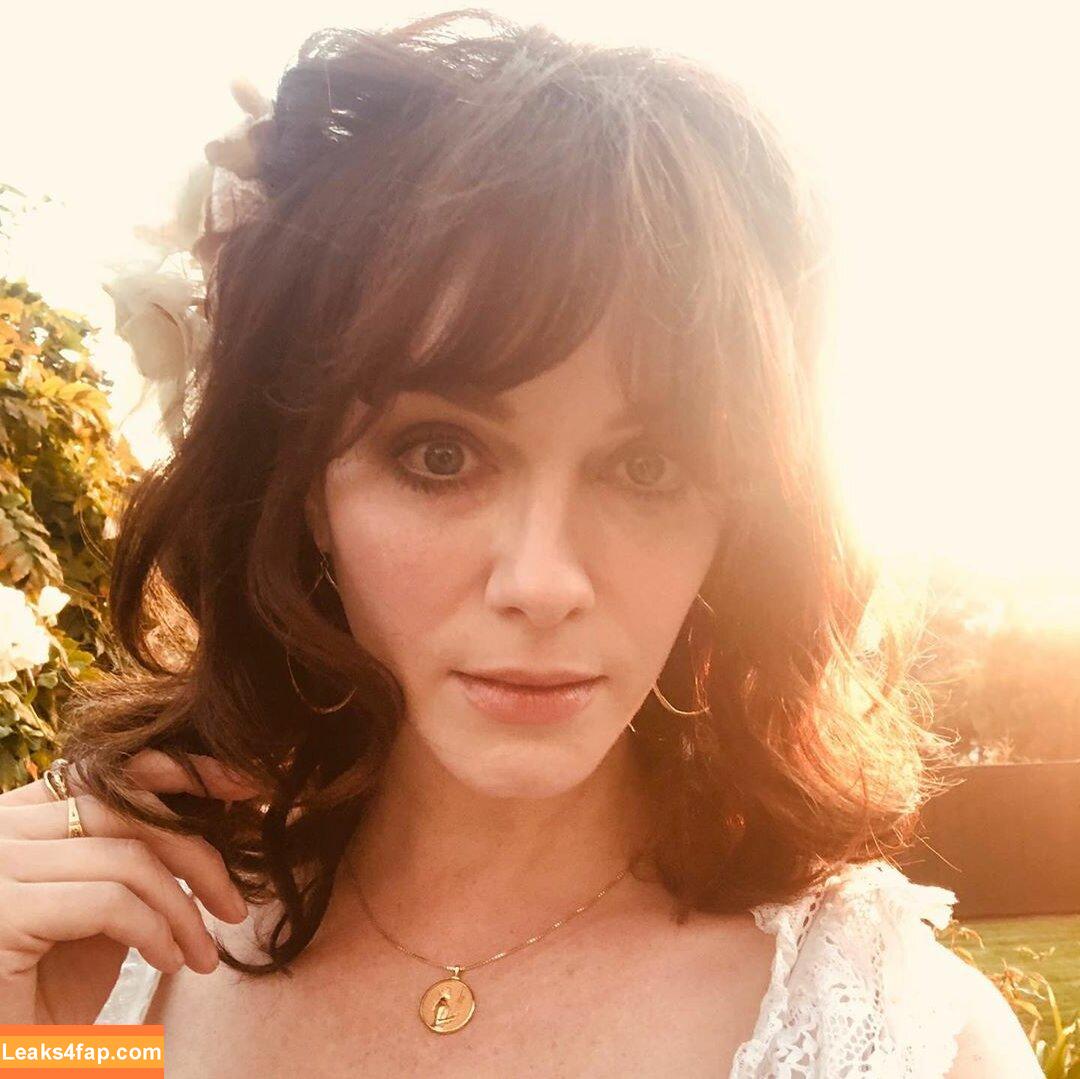 Christina Hendricks / actuallychristinahendricks leaked photo photo #0068