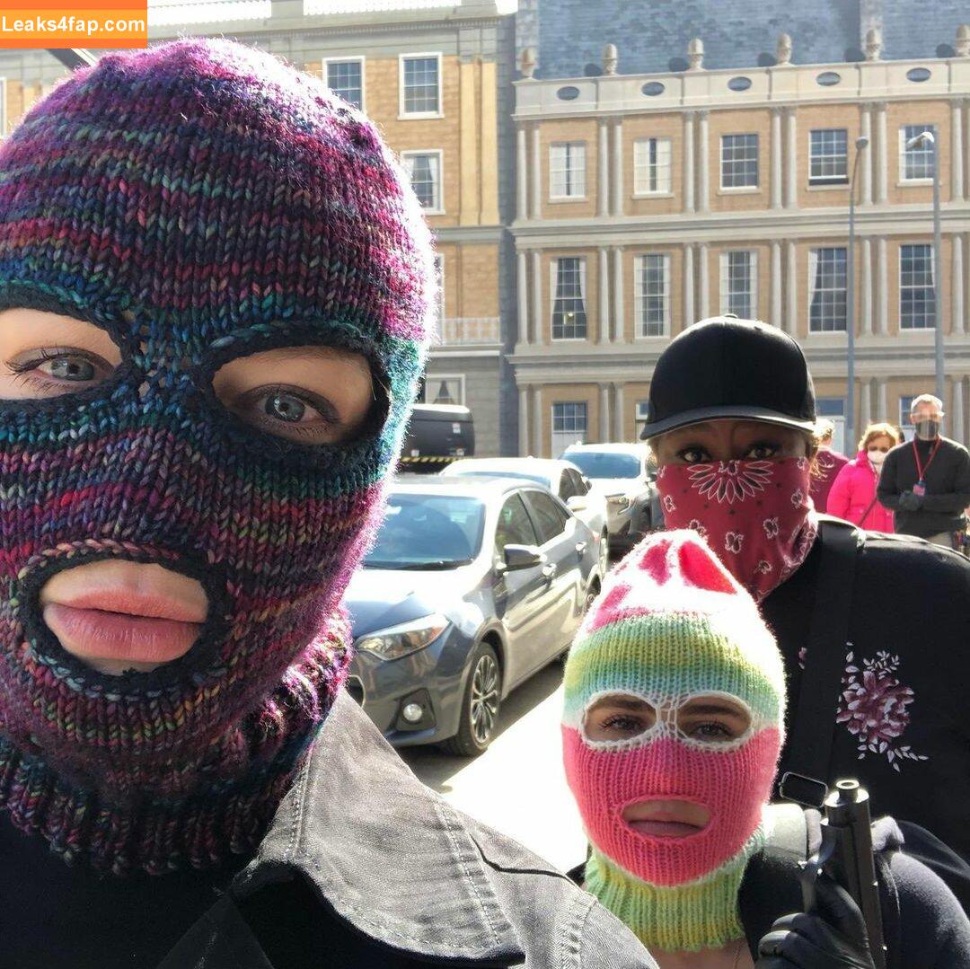 Christina Hendricks / actuallychristinahendricks leaked photo photo #0140