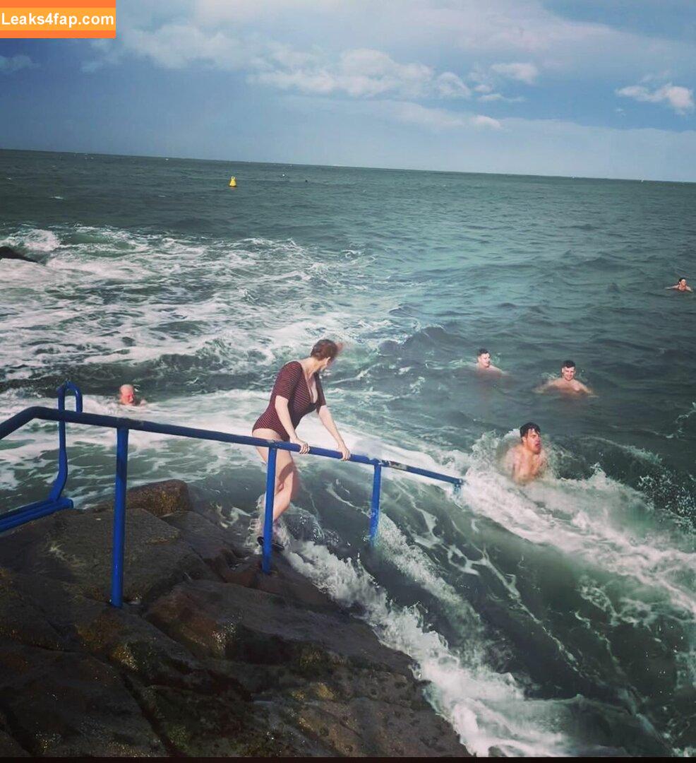 Christina Hendricks / actuallychristinahendricks leaked photo photo #0457