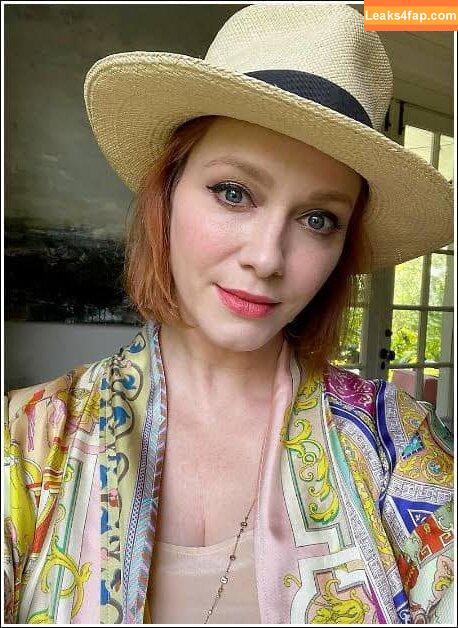Christina Hendricks / actuallychristinahendricks leaked photo photo #0485