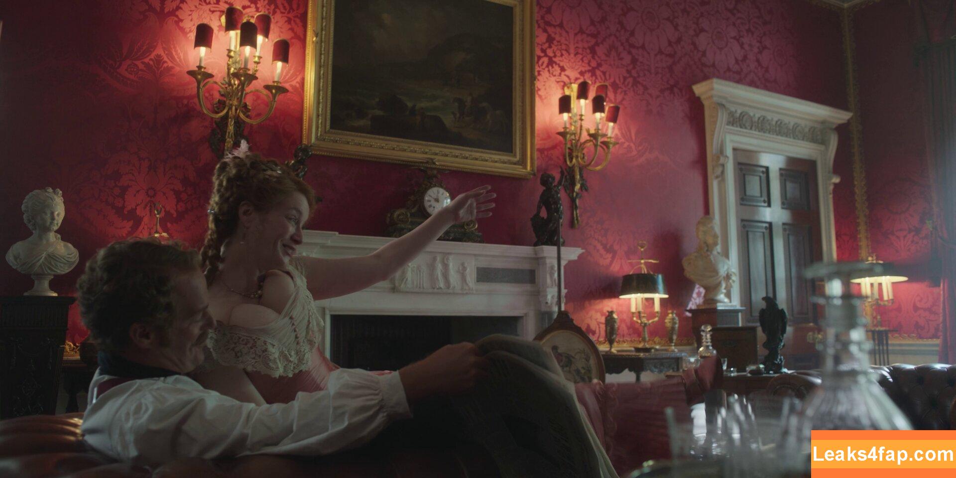 Christina Hendricks / actuallychristinahendricks leaked photo photo #0492