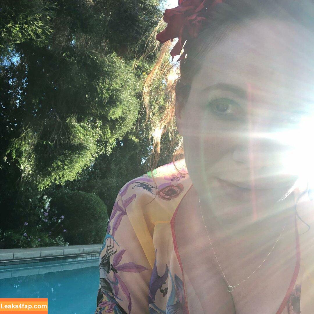 Christina Hendricks / actuallychristinahendricks leaked photo photo #0875