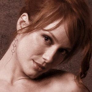 Christina Hendricks photo #0004