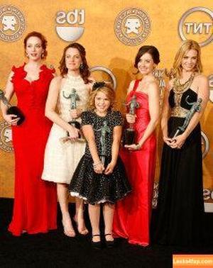 Christina Hendricks photo #0186