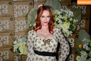 Christina Hendricks photo #0242