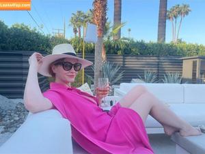 Christina Hendricks photo #0395