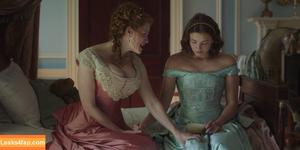 Christina Hendricks photo #0495