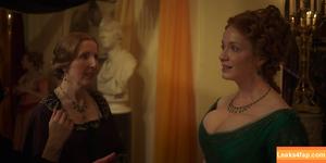 Christina Hendricks photo #0551